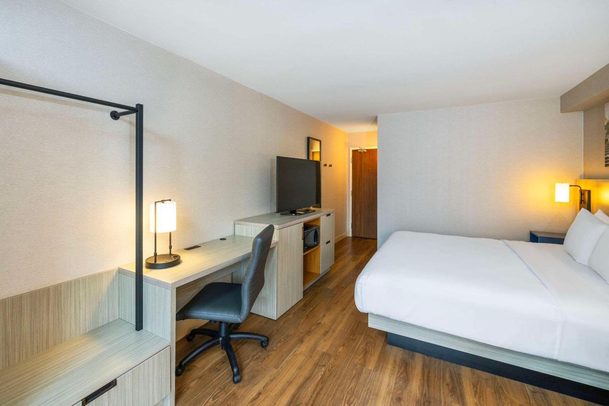 Comfort Inn Амгерст Екстер'єр фото